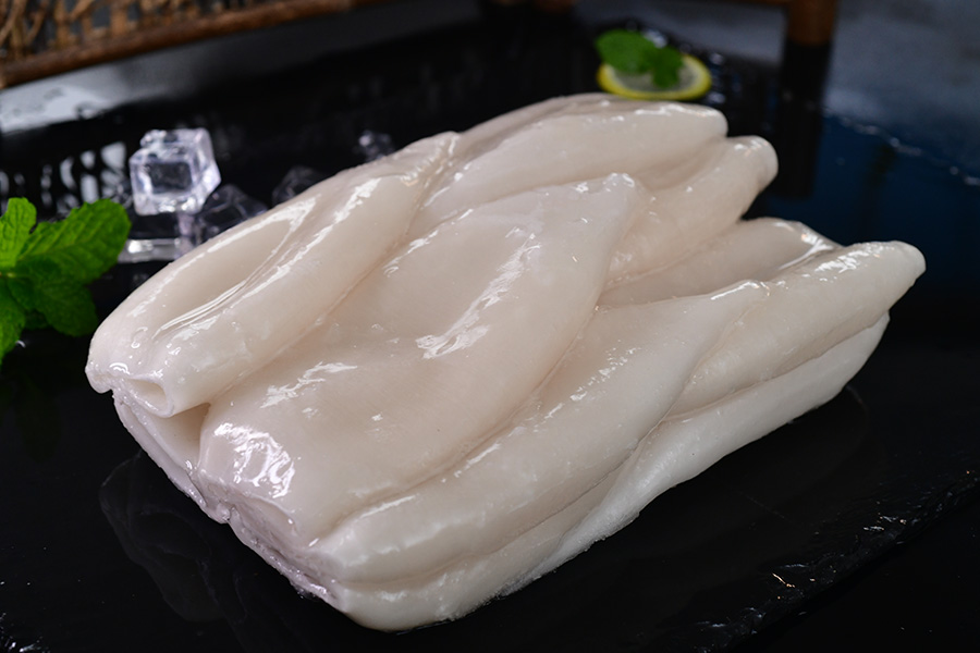 去皮鱿鱼筒